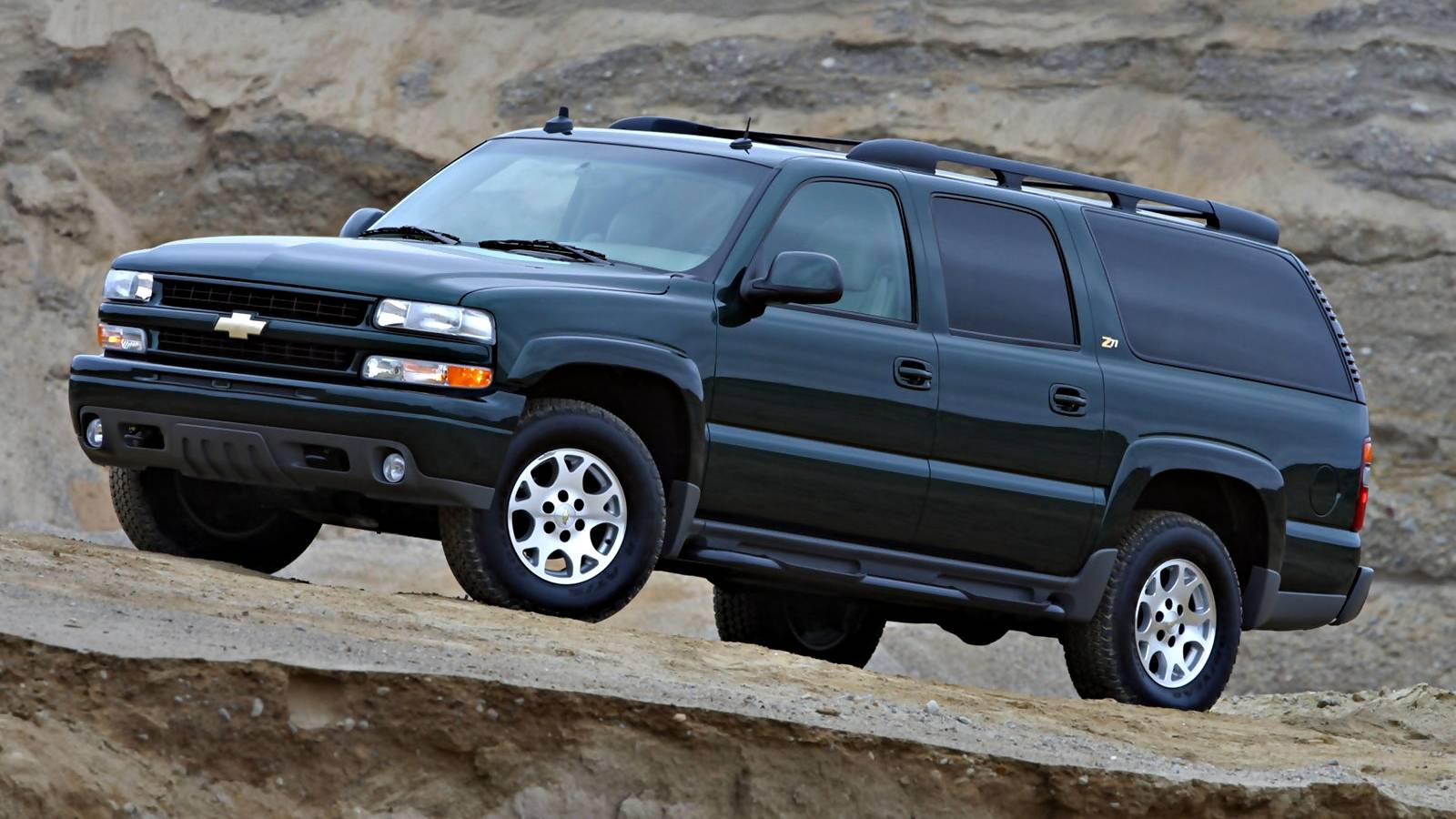 Chevrolet Suburban: The Story Of America's Longest Running Nameplate, image size:1600x900