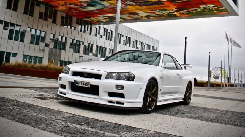 The Evolution Of A Supercar: The Nissan R34 GT-R And What It's Worth