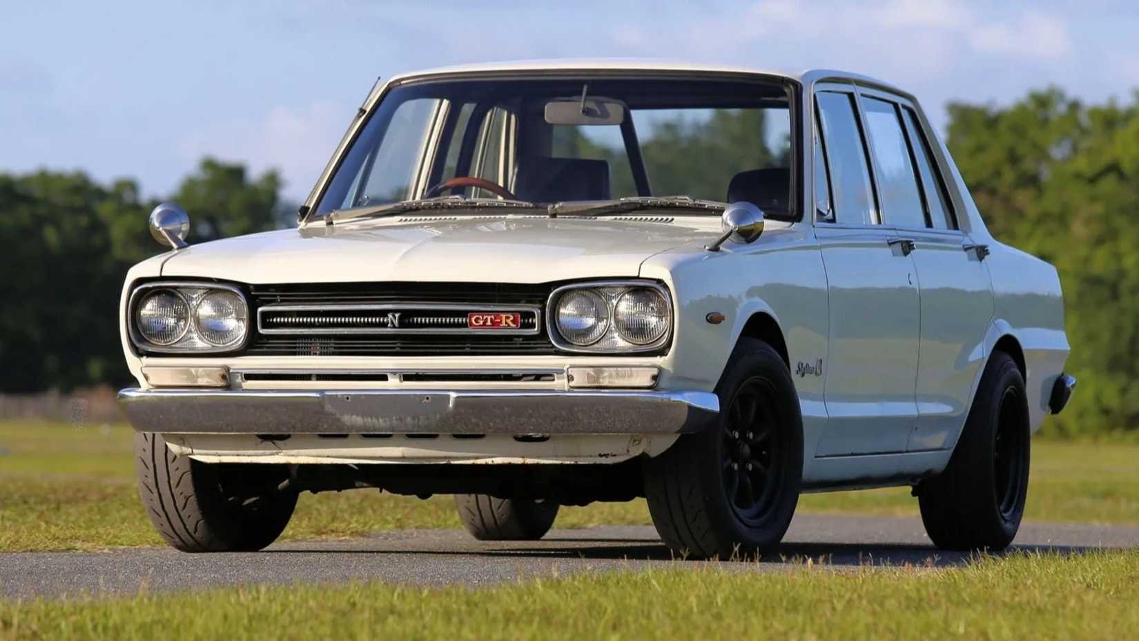 A white 1969 Skyline 2000 GT-R