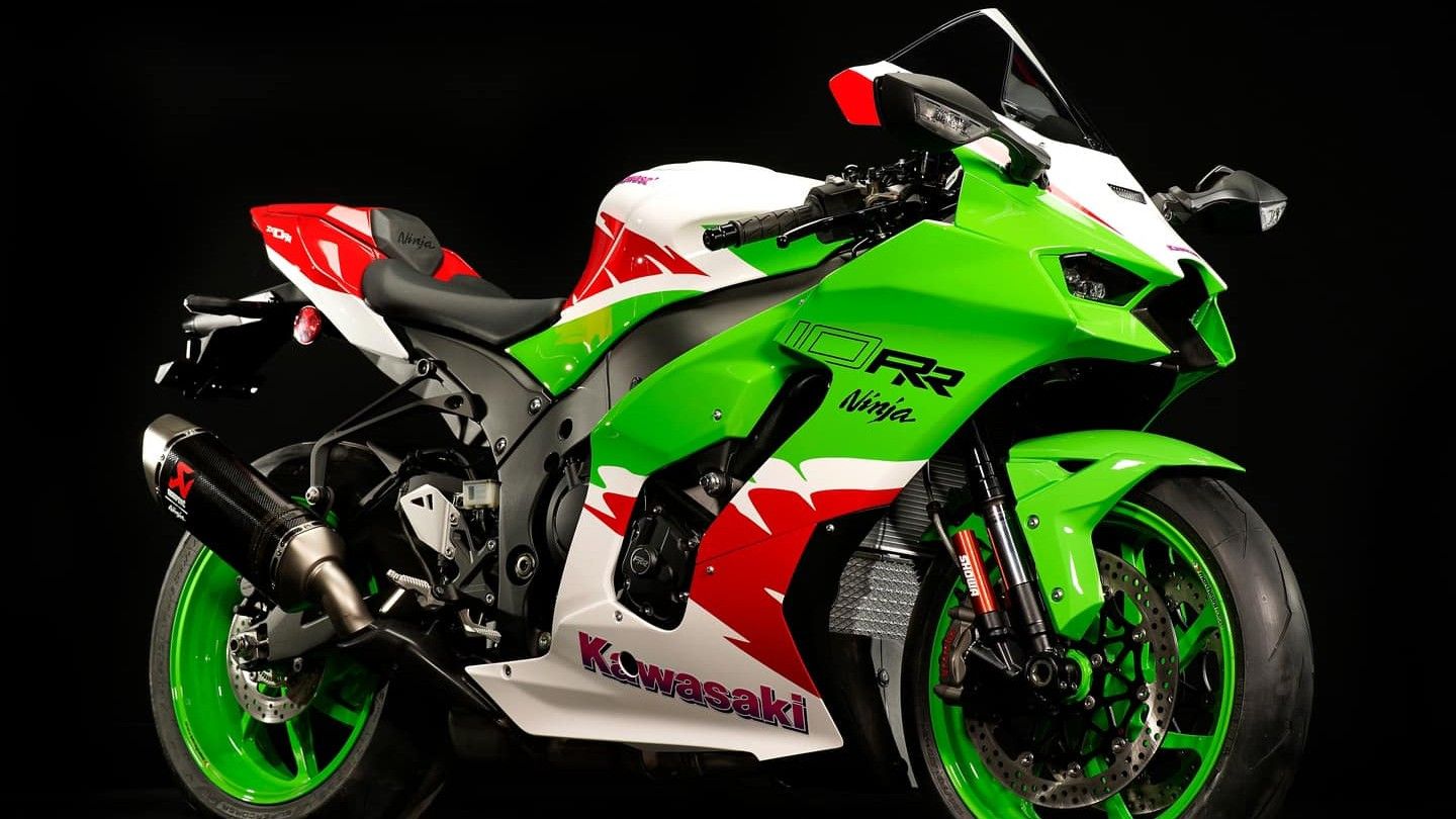 This Sexy Kawasaki Ninja ZX-10RR Trio Takes Inspiration From