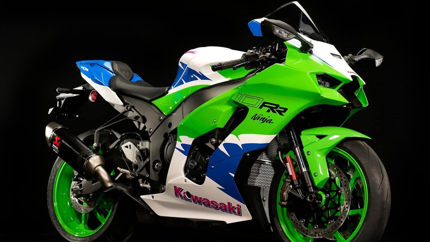 This Sexy Kawasaki Ninja ZX-10RR Trio Takes Inspiration From