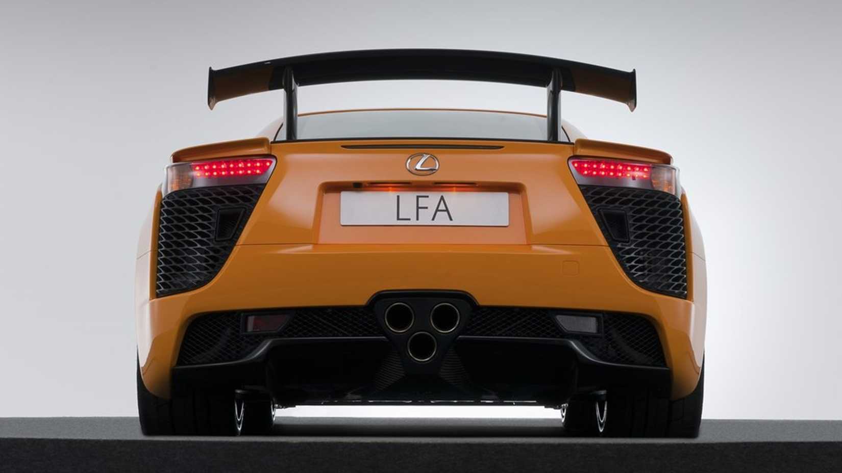 Lexus LFA Nurburgring edition in orange