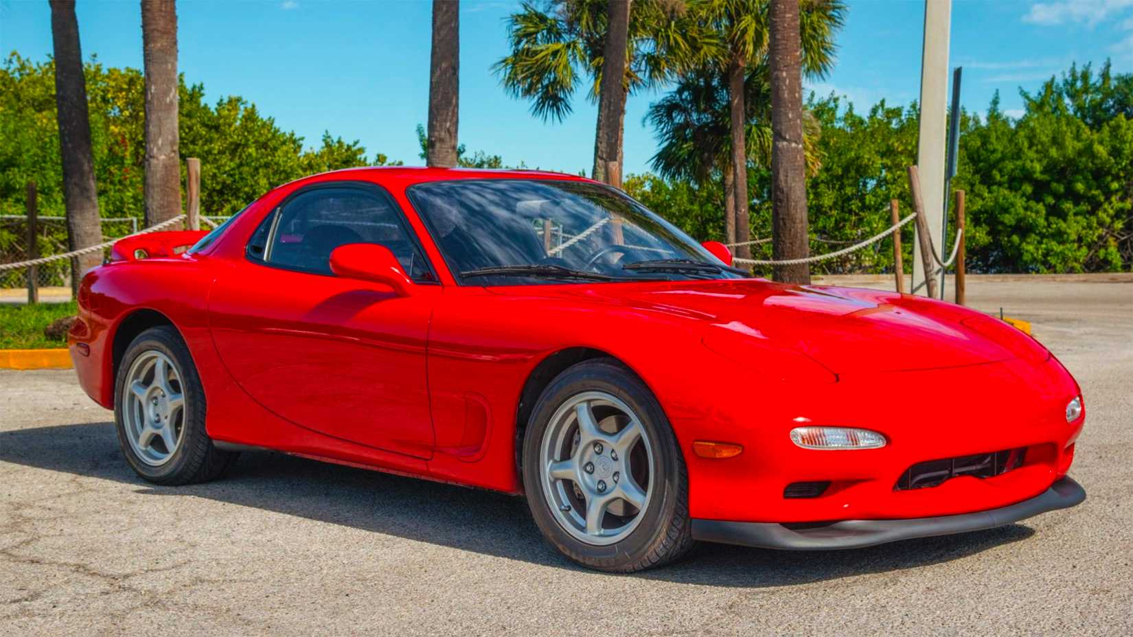 Top 10 Iconic Sports Cars Of The 1990s