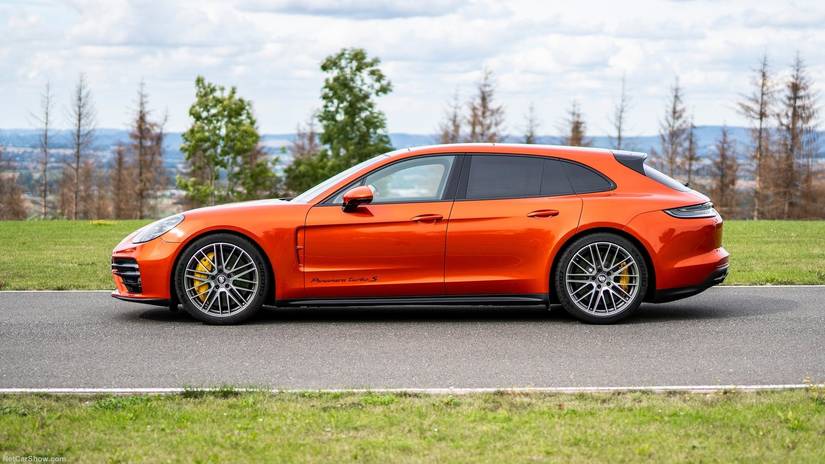 Porsche Panamera Sport Turismo Laranja 2021