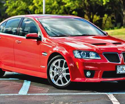 Pontiac G8 GXP vermelho 2009