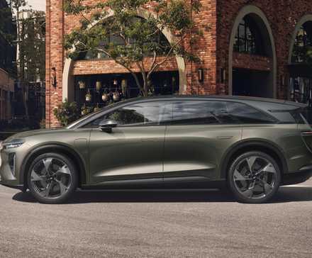 Vista lateral esquerda da Gravidade Lúcida