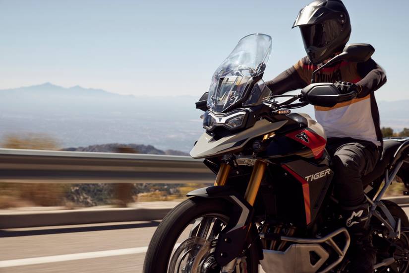The Triumph Tiger 900 Is Ready To Punch Above Its Weight In 2024!
