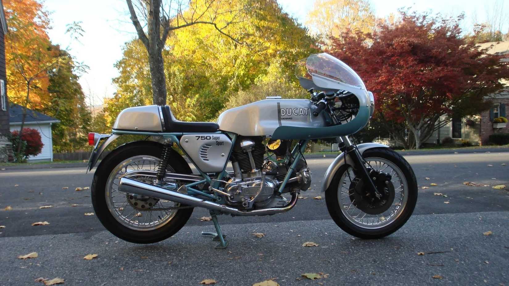 1974 Ducati 750 Super Sport side right shot