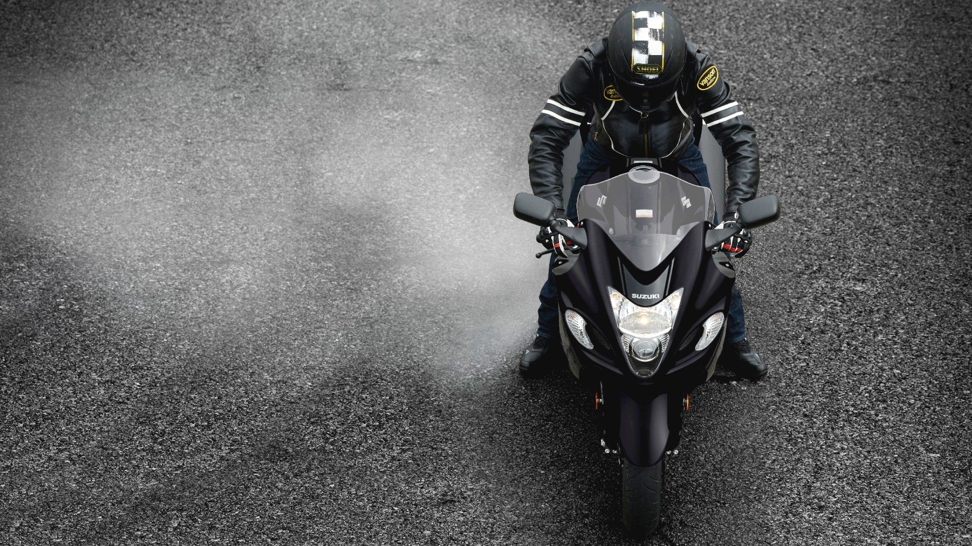 Esgotamento da Suzuki Hayabusa 2016