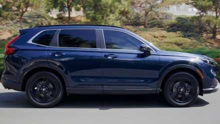 Condução híbrida Honda CR-V Sport Touring azul 2023