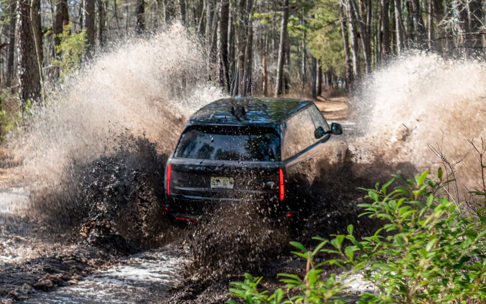 We Got A 2023 Range Rover Stuck Off Road, By Accident
