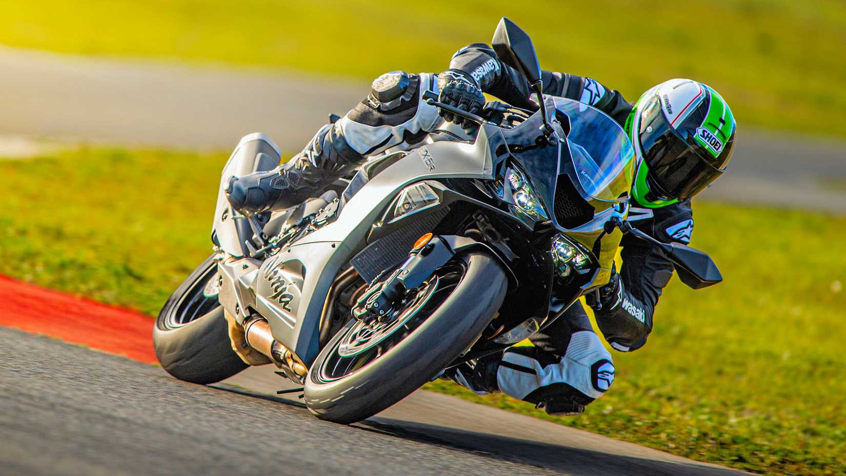 2024 Kawasaki Ninja ZX- 6R on the track