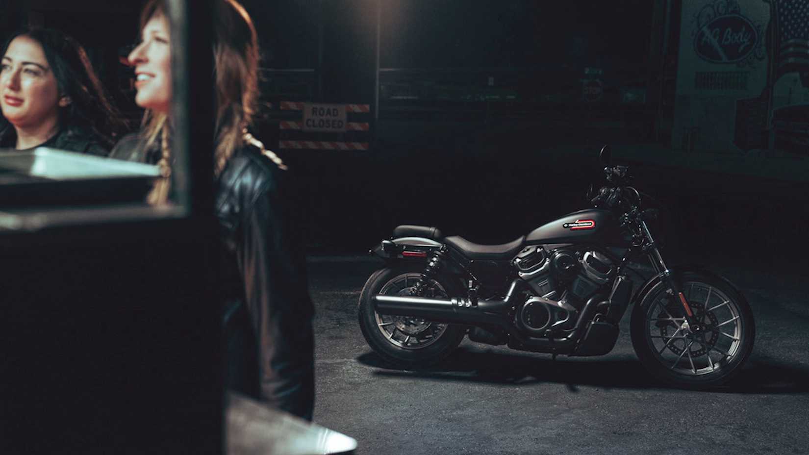 Static shot of a 2023 Harley-Davidson Nightster Special