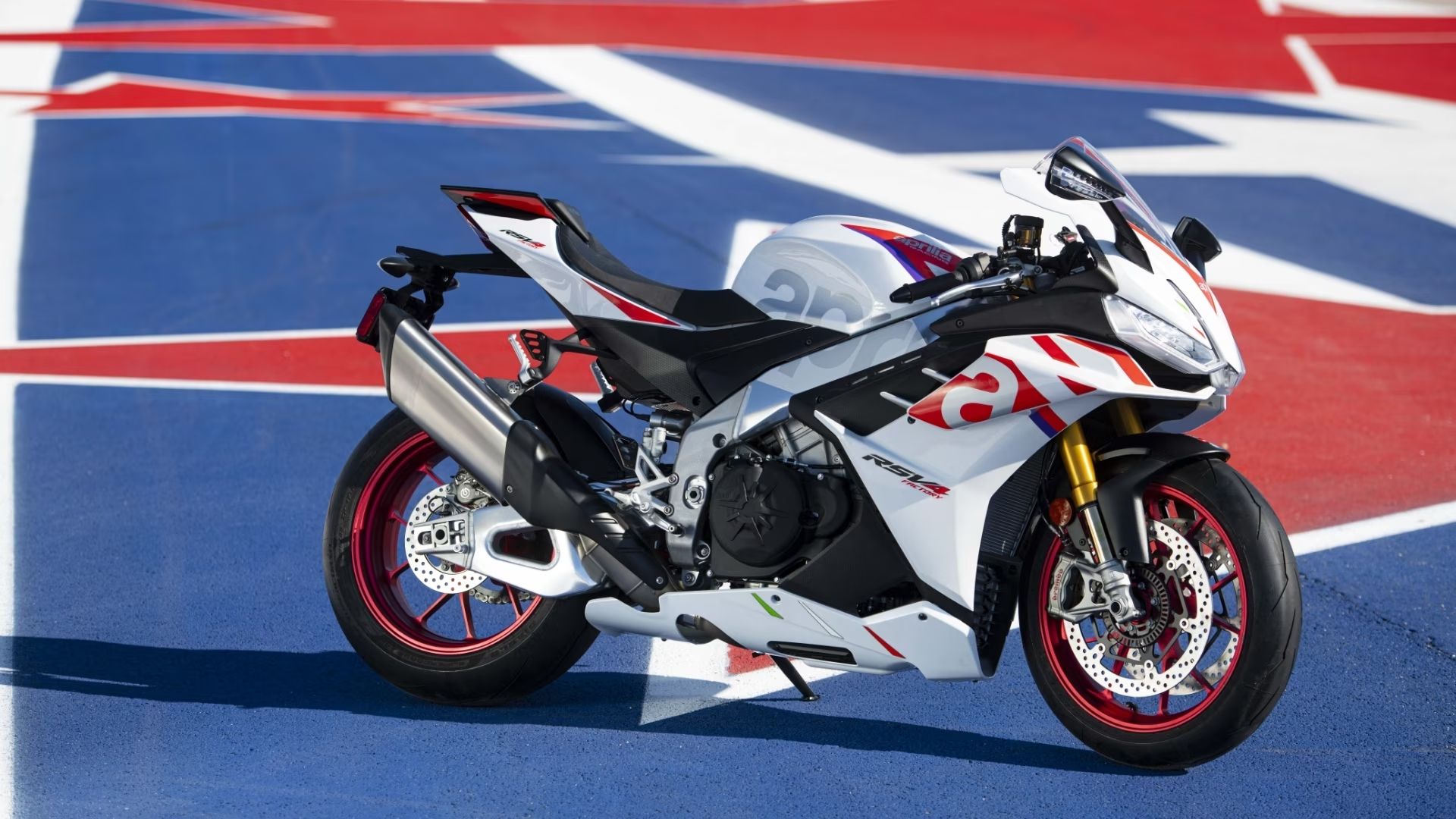 10 Sports Bikes So Perfect Aftermarket Upgrades Should Be Illegal
