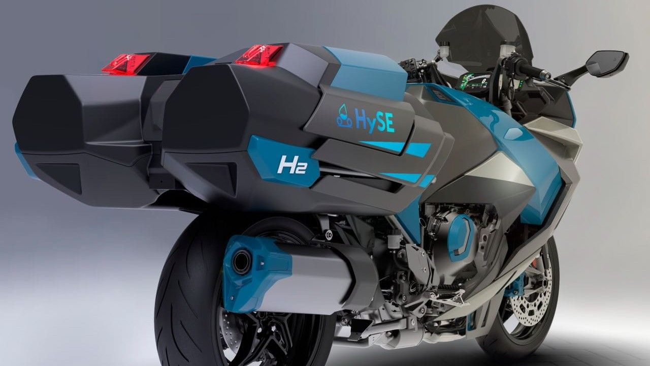After The Hybrid Ninja, Kawasaki Shows World's First Hydrogen