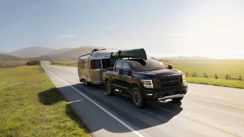 Maximize Your Drive: Unveiling the V-8 Nissan Titan's Outstanding Value ...