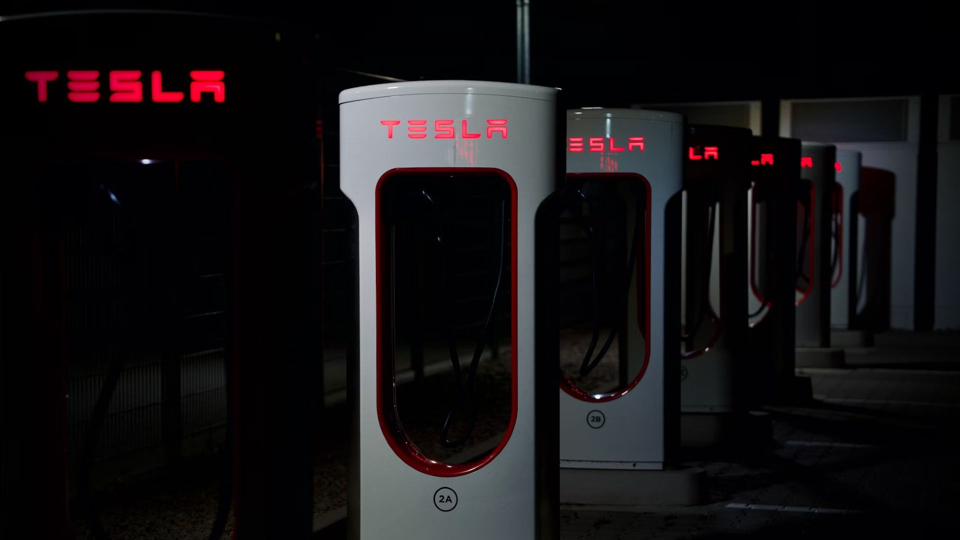 Tesla Tackles Supercharger Congestion With Innovative Solution