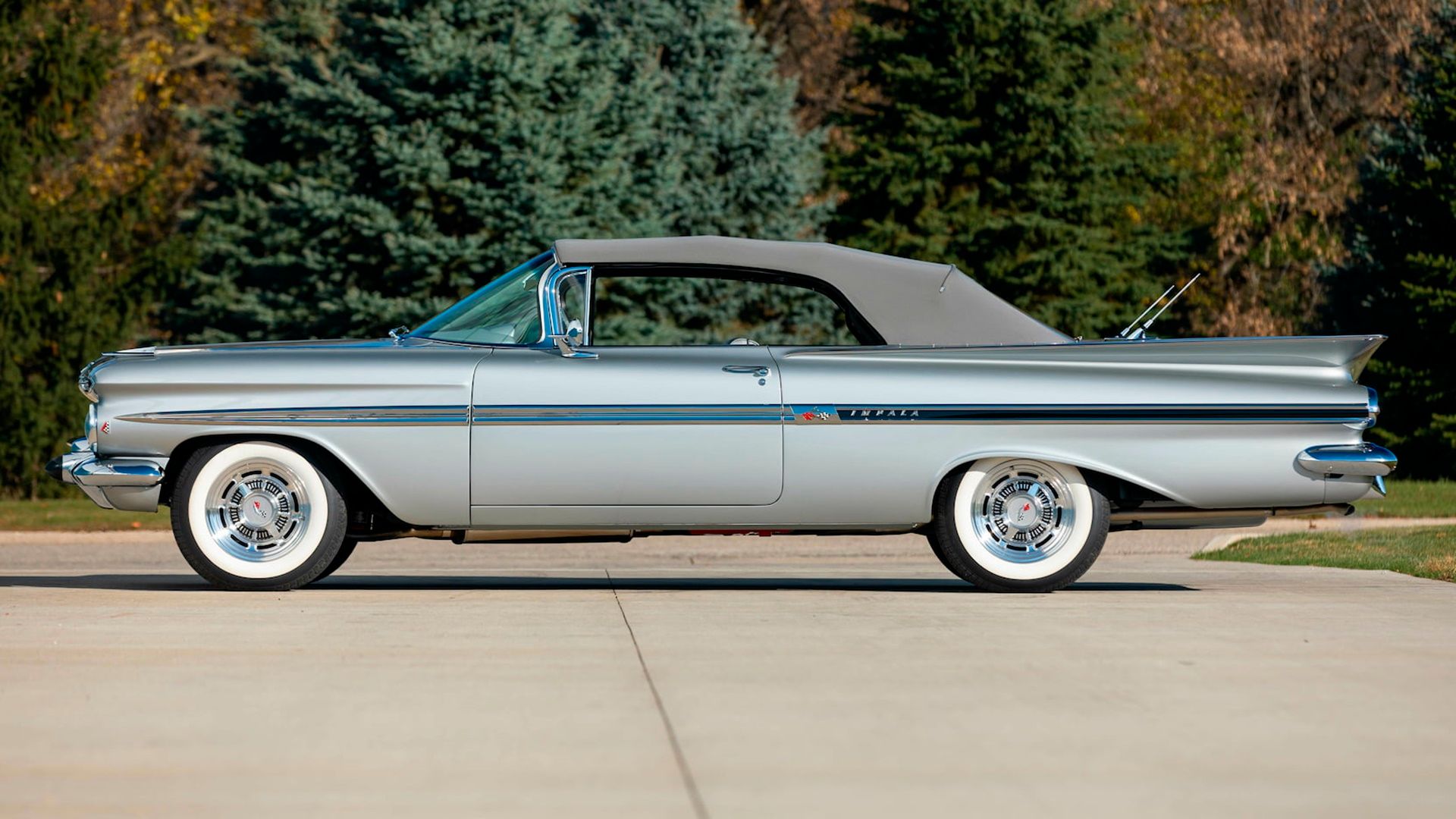 1959 Chevrolet Impala: Maintenance Costs, Reliability, And Average Prices