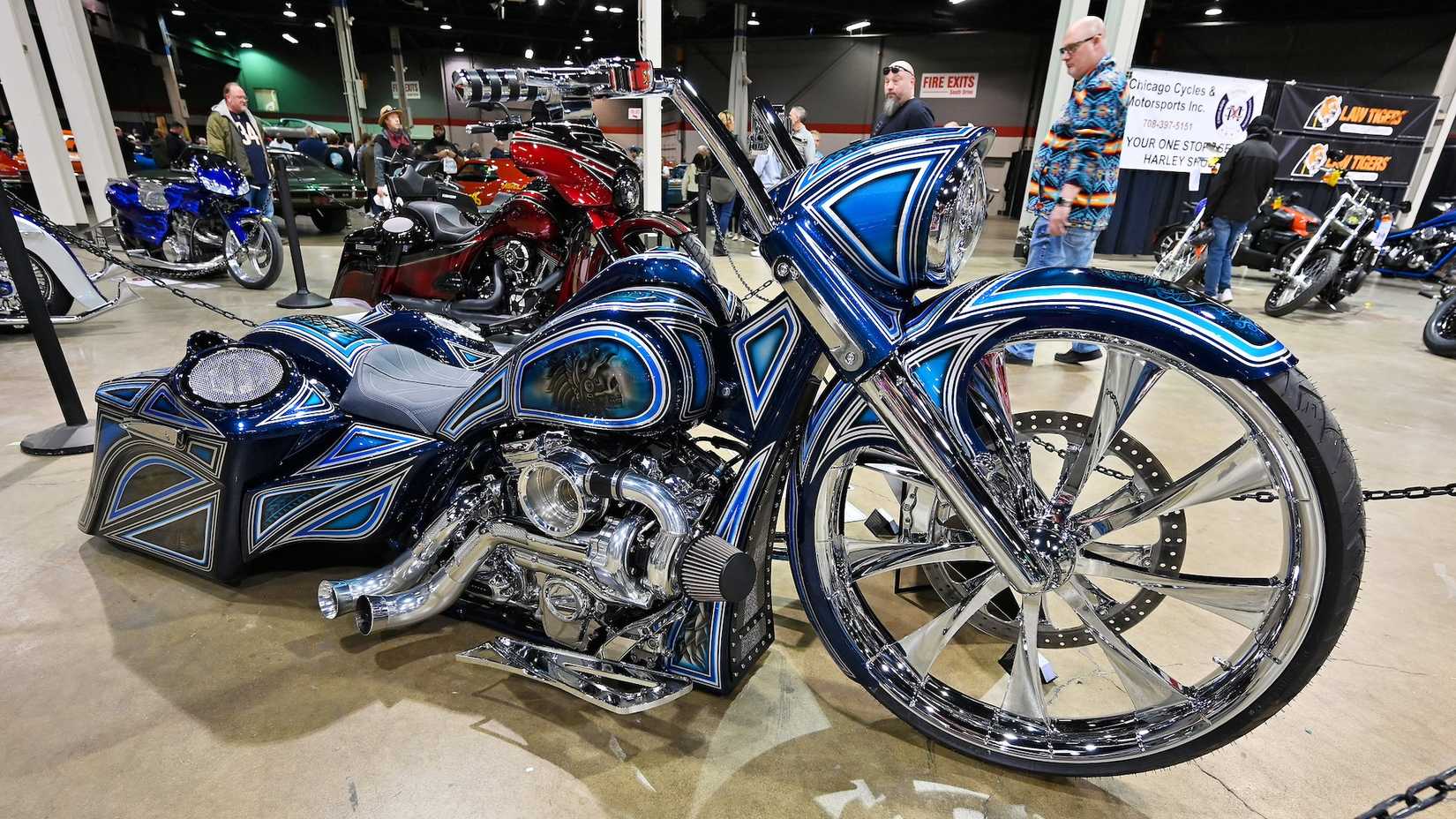 2018 custom harley-davidson road king