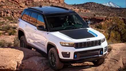 2024 Jeep Grand Cherokee 4xe Trailhawk