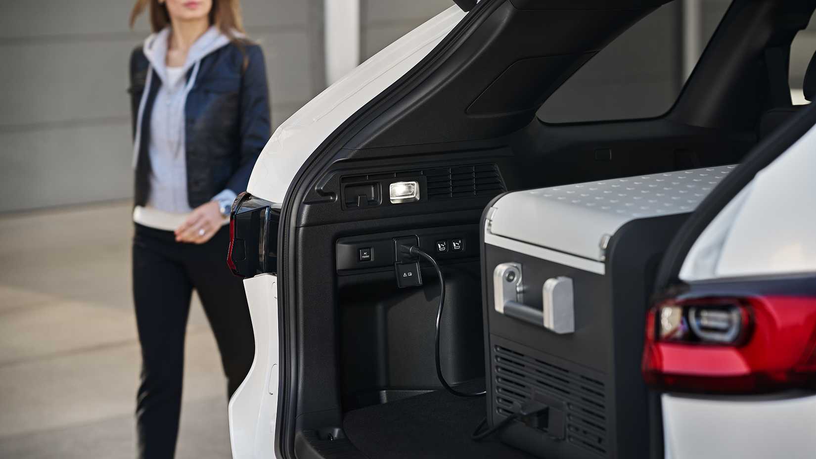 The 2025 Mazda CX-70 PHEV's rear power outlet