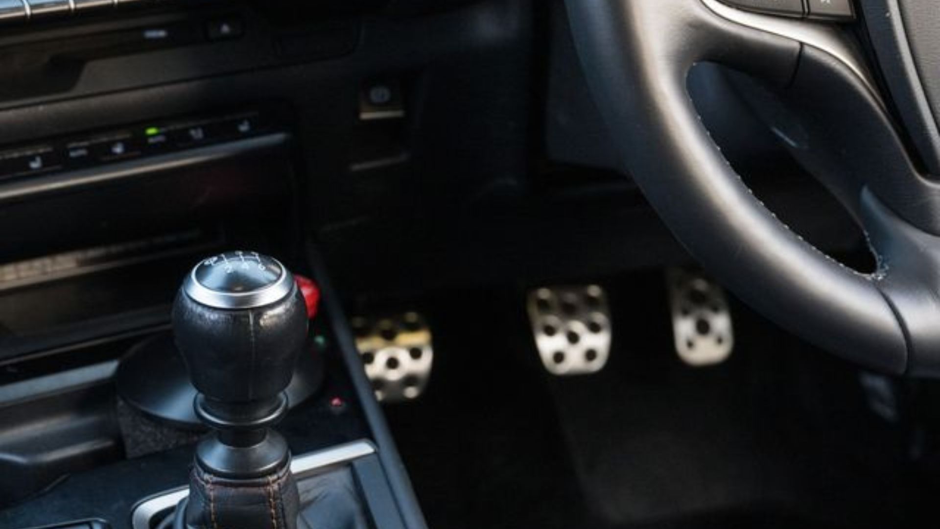 Interior do protótipo Lexus UX300e 