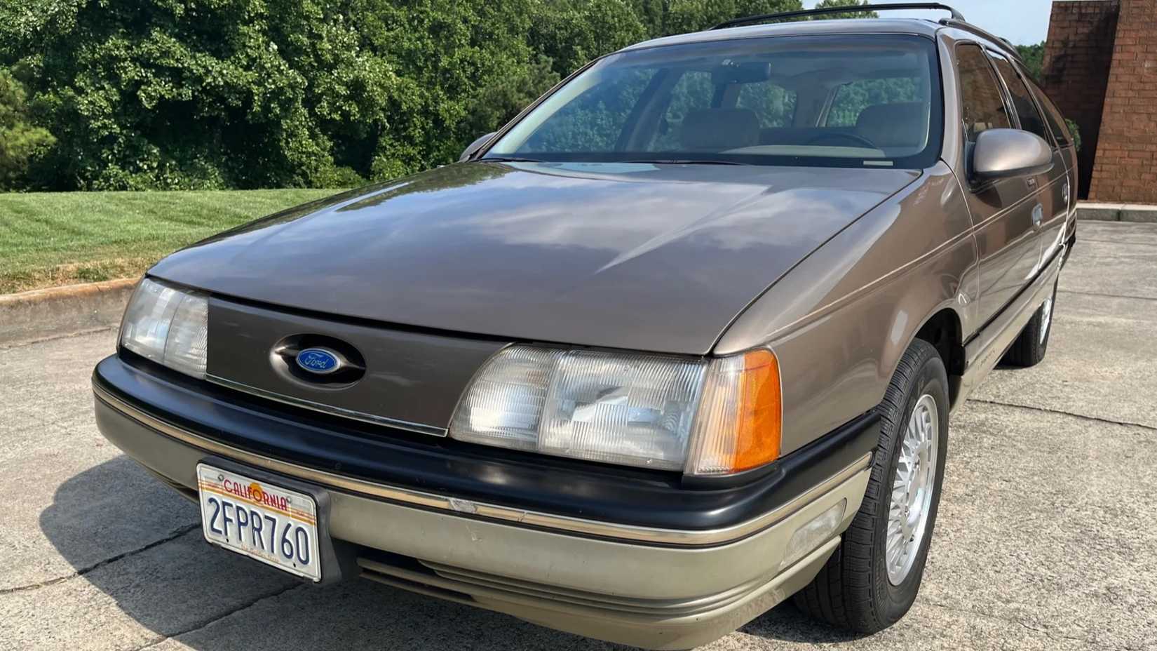 1987 Ford Taurus Wagon
