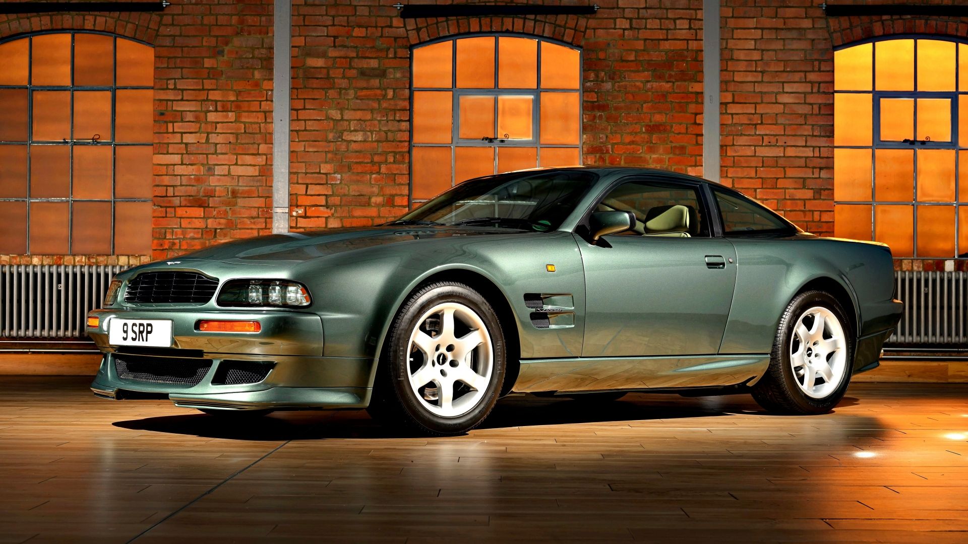 10 Must-Know Facts About The Aston Martin Vantage V550