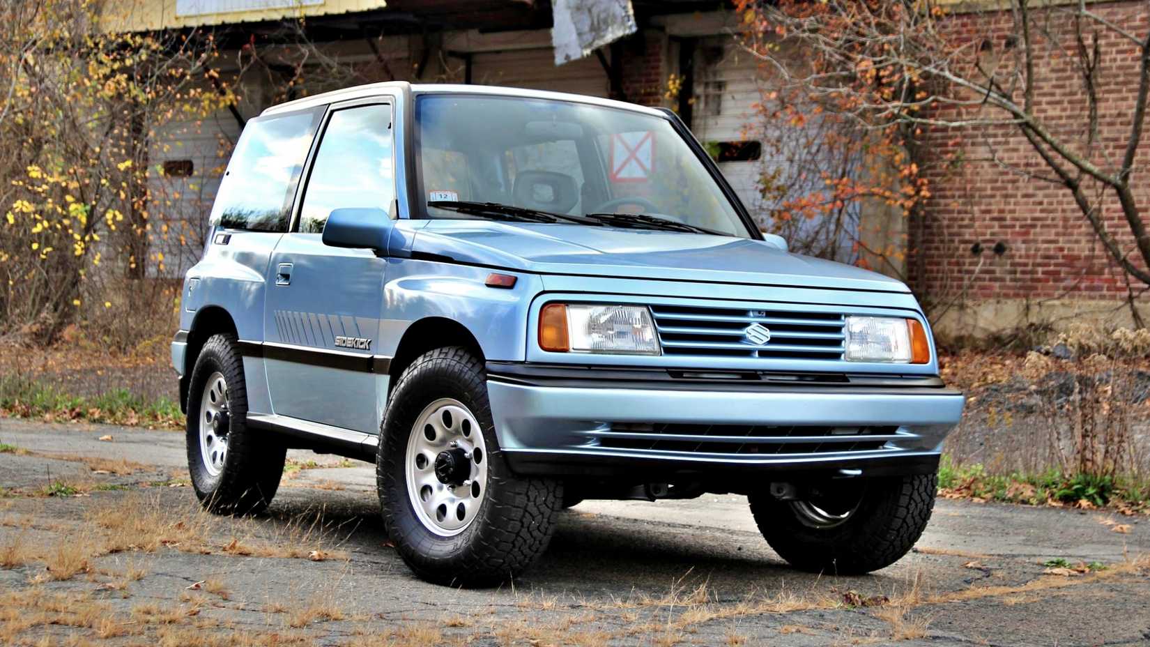 Blue 1989 Suzuki Sidekick