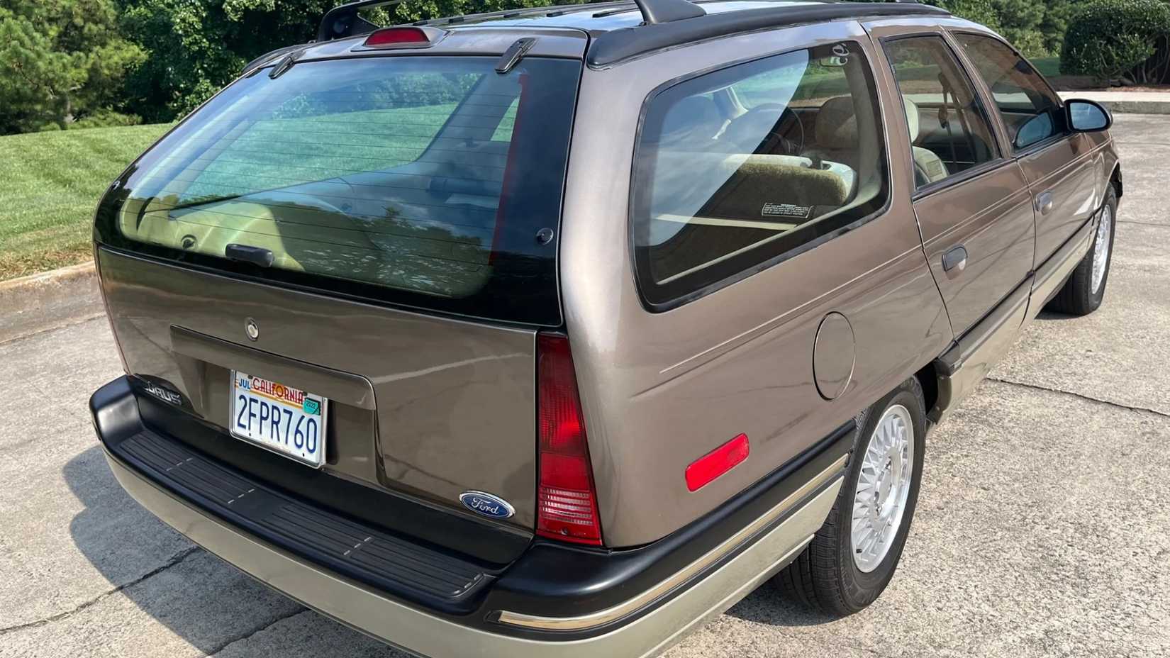 1987 Ford Taurus Wagon