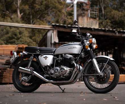 sam-carter-Honda-CB750