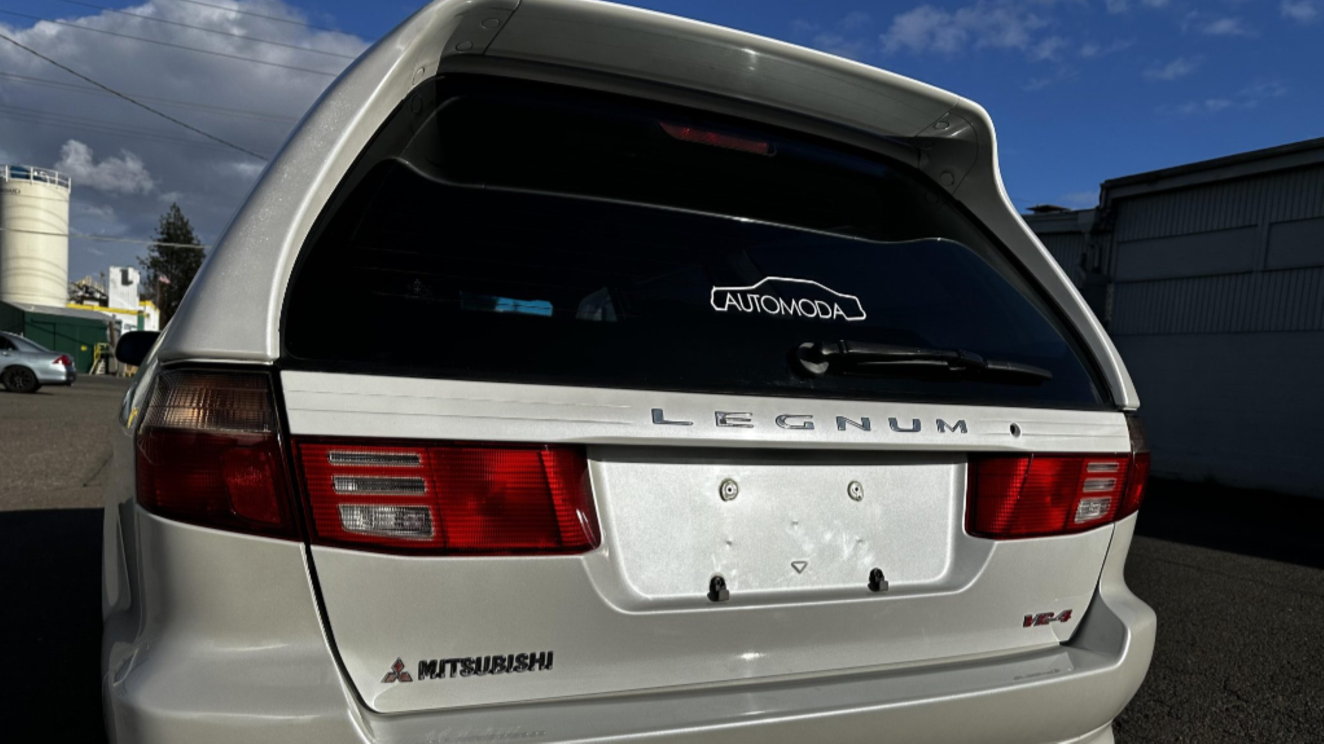 Unveiling the Mitsubishi Legnum: A Synthesis of Style and Power