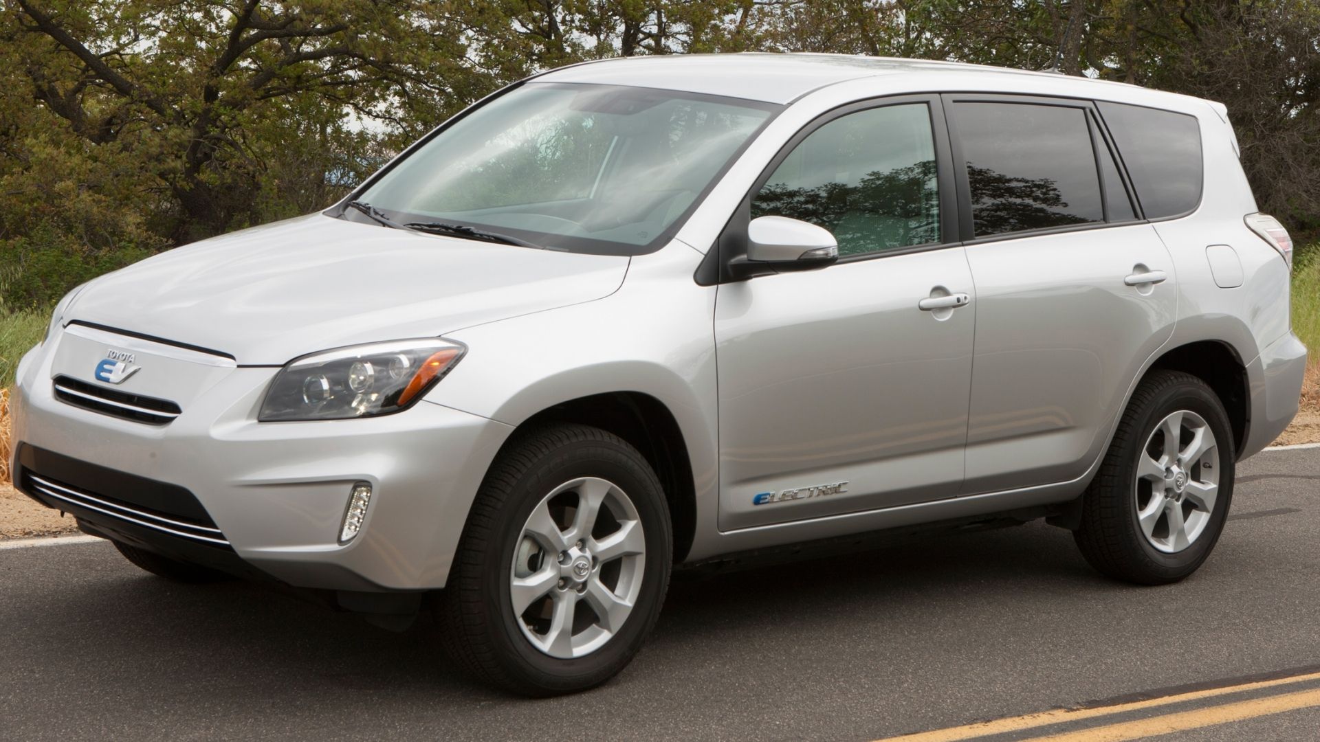 Tesla-Toyota RAV4 EV: The Fascinating And Forgotten History