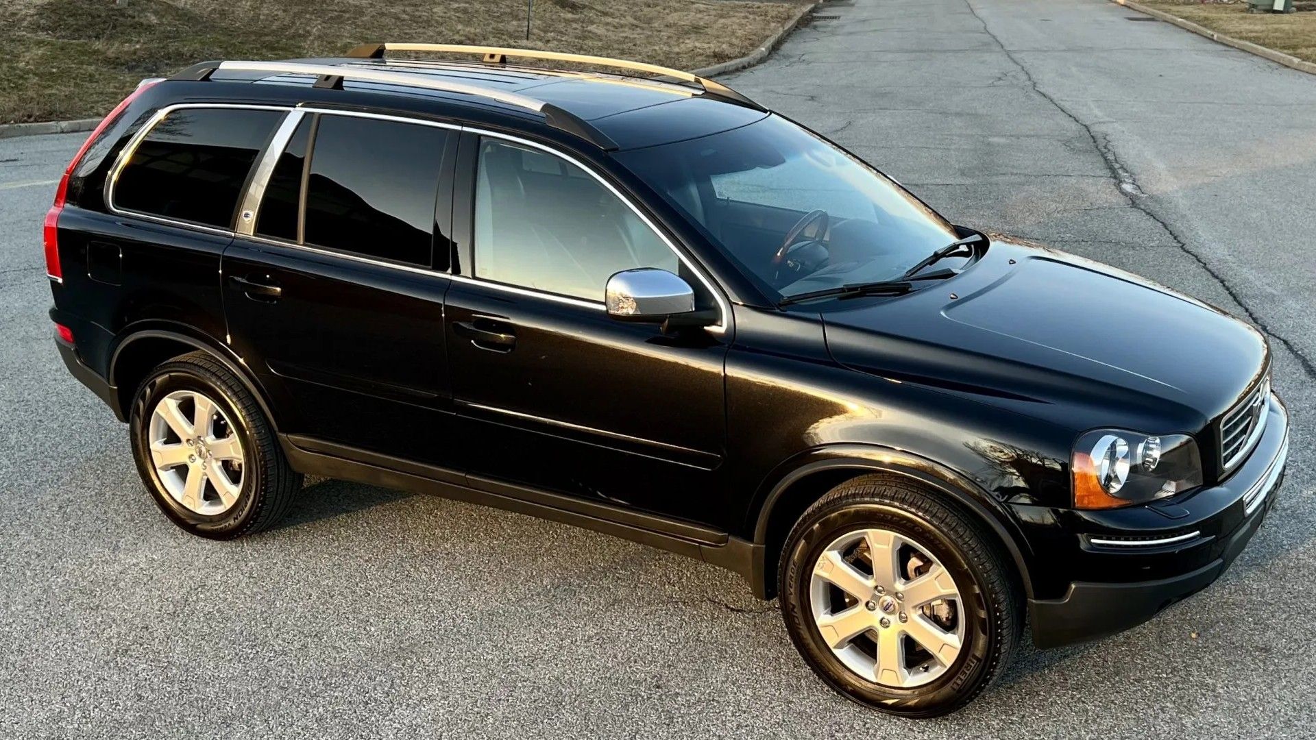 10 Dirt Cheap V-8 SUVs On The Used Market Today