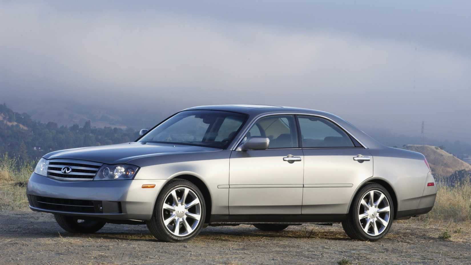 Silver 2003 Infiniti M45