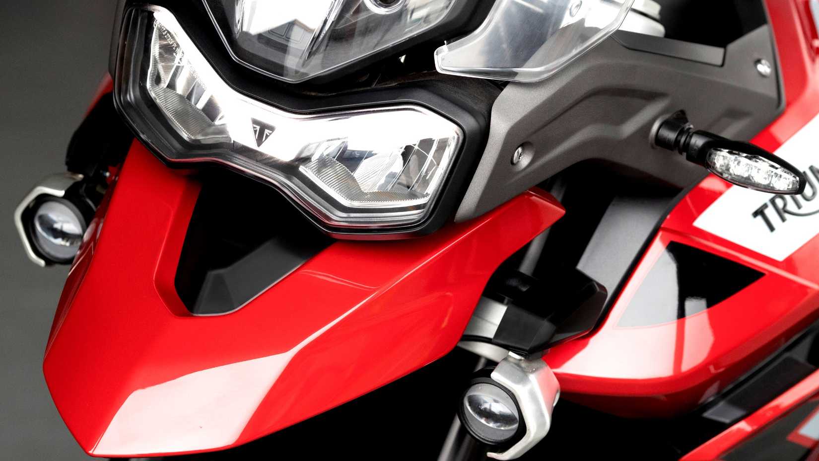 2020 Triumph Tiger 900 GT close up