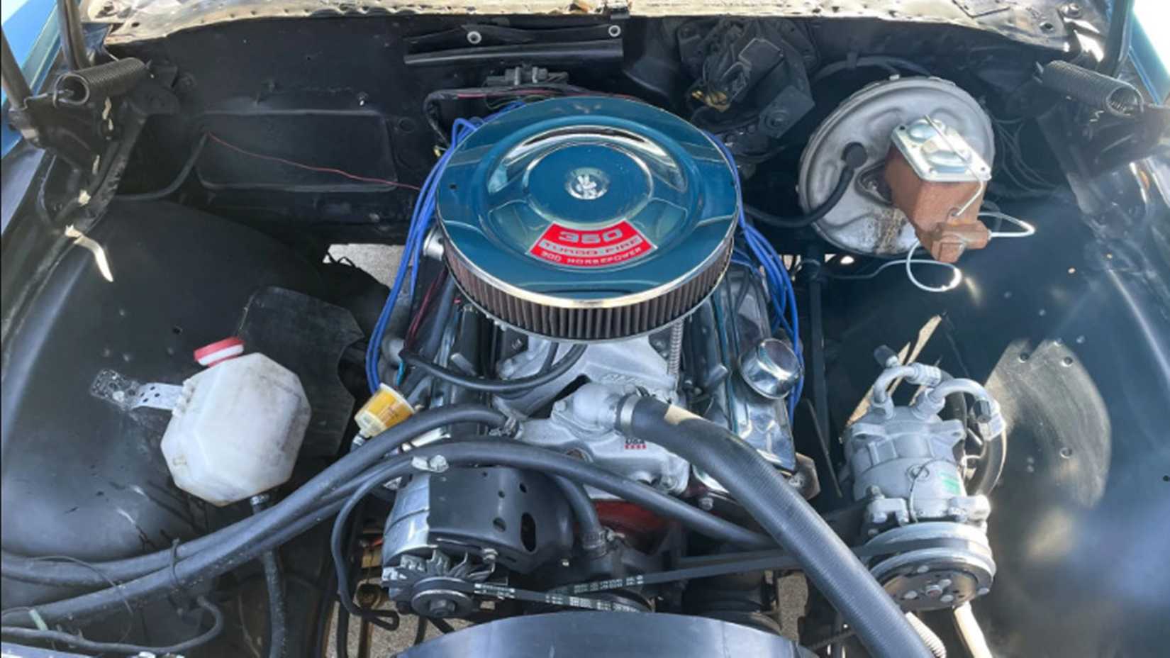 1971 Chevrolet Chevelle engine