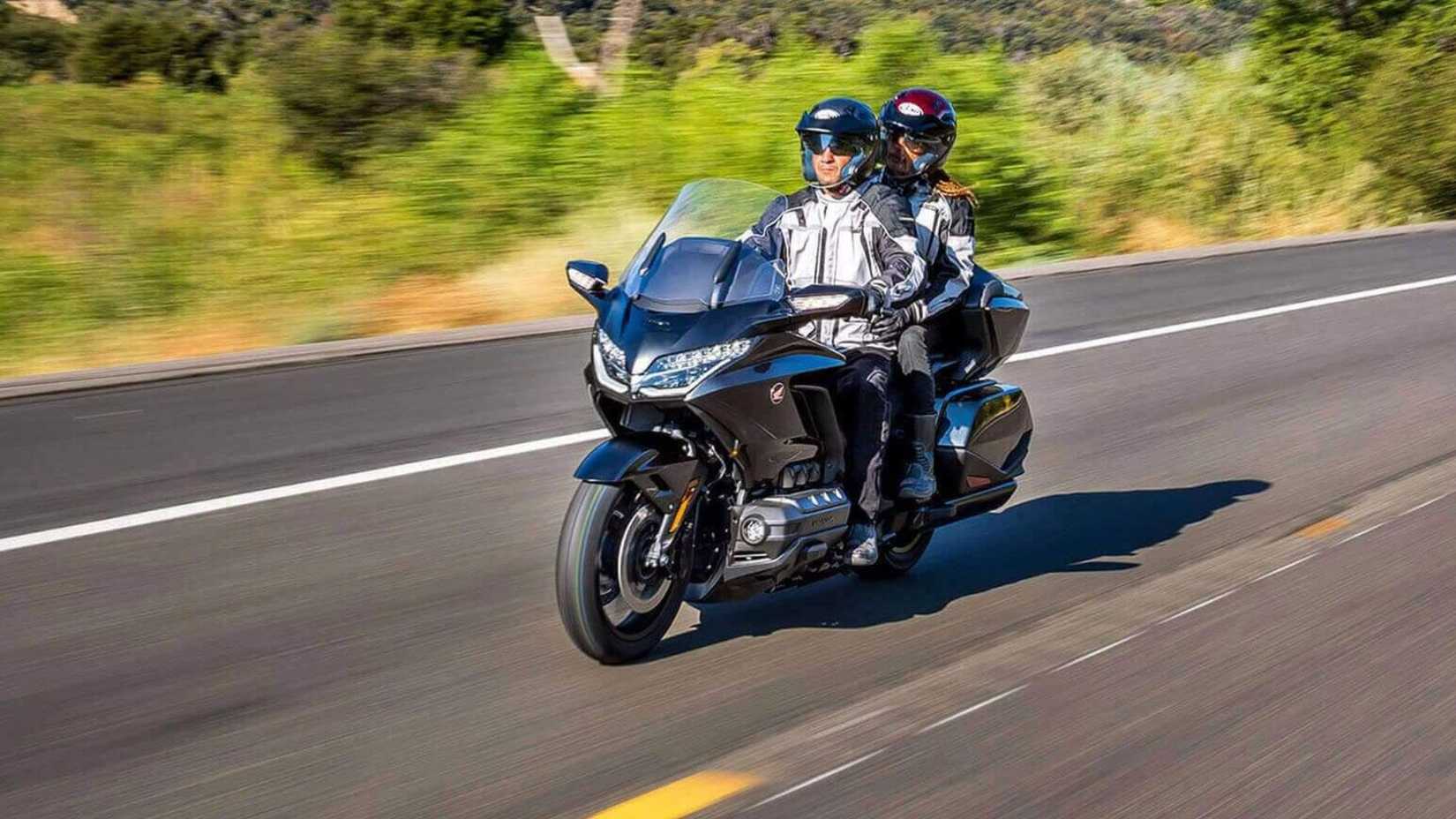 Front action shot of Honda Gold Wing Tour cruising down the highway