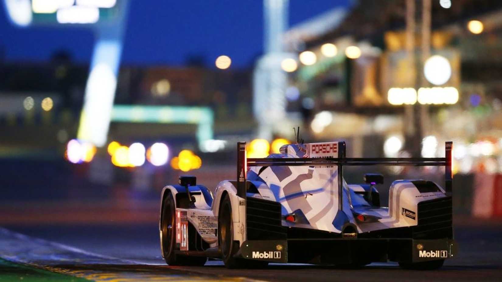 V-4 Engine Porsche 919 Hybrid
