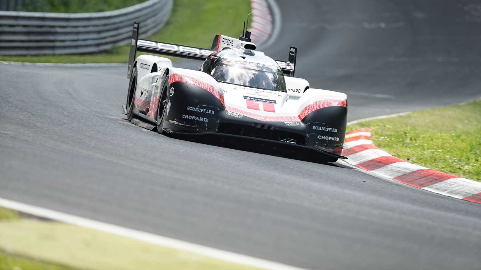 V-4 Engine Porsche 919 Hybrid
