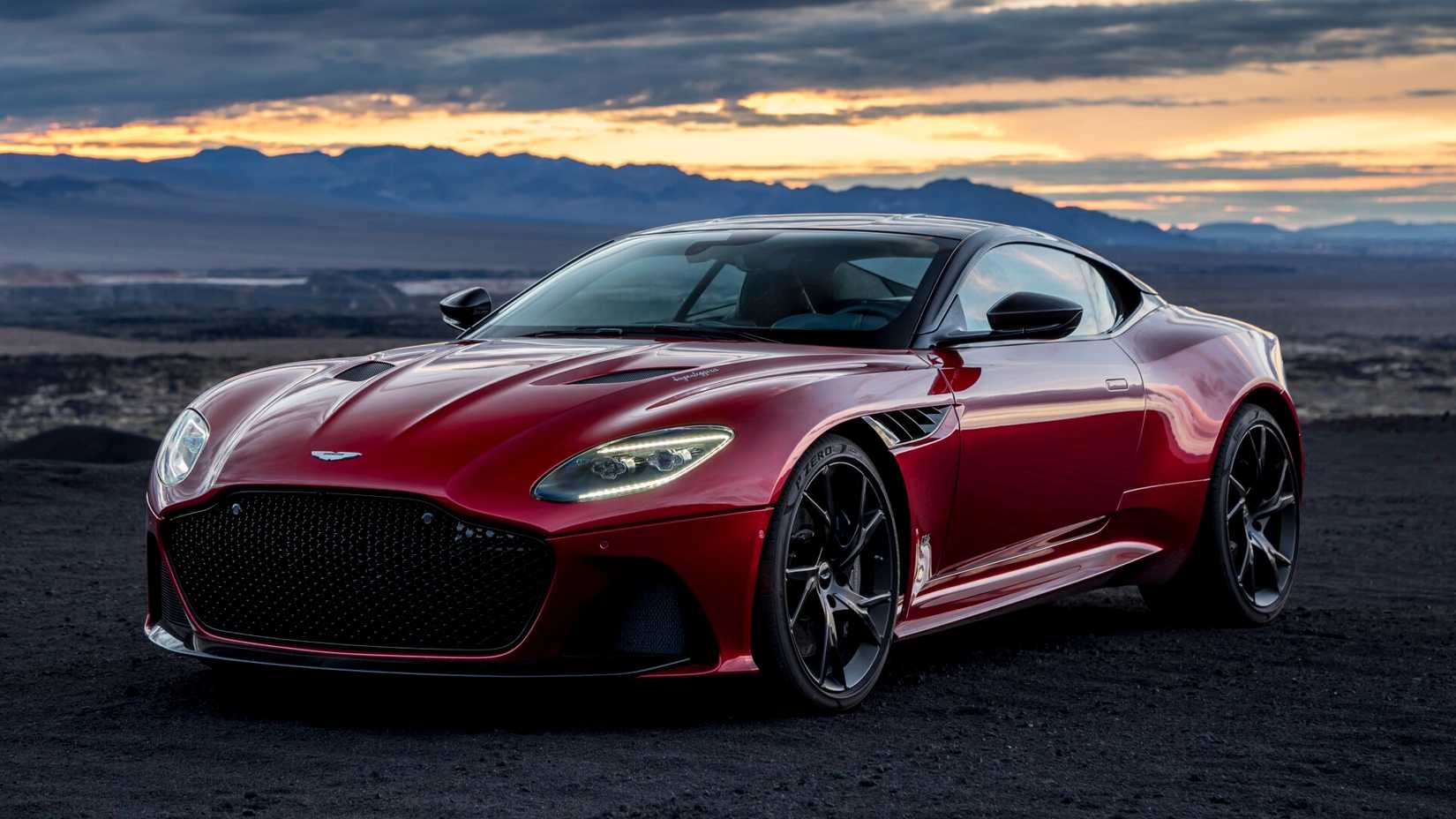 50 Fastest Cars In World, Ranked Based On Top Speed