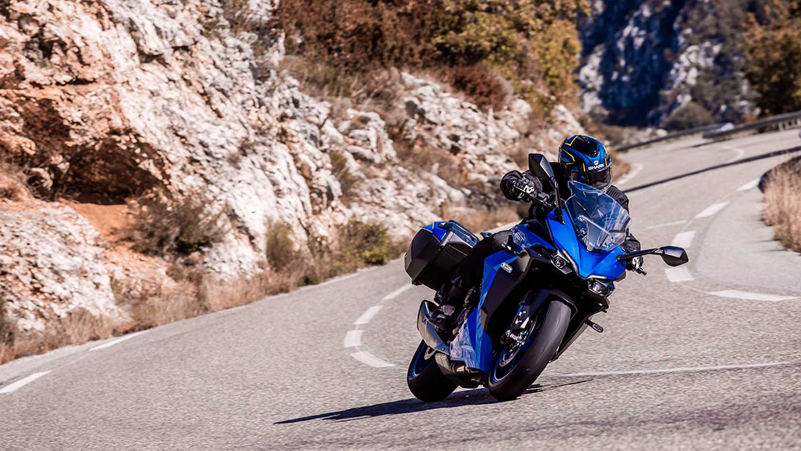 Suzuki GSX-S1000GT+