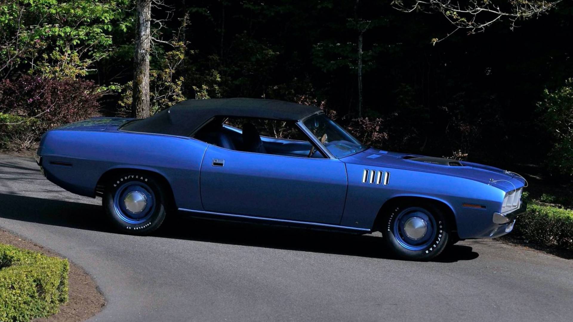 Hemi Rip Mix Most Expensive HEMI Powered-Car Ever Sold At Auction