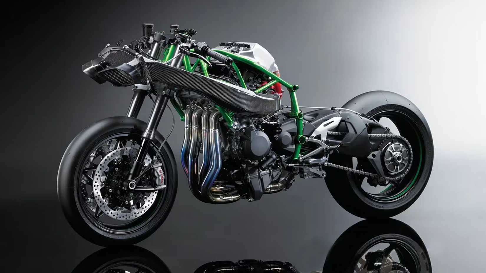 Uma Kawasaki Ninja H2R despojada