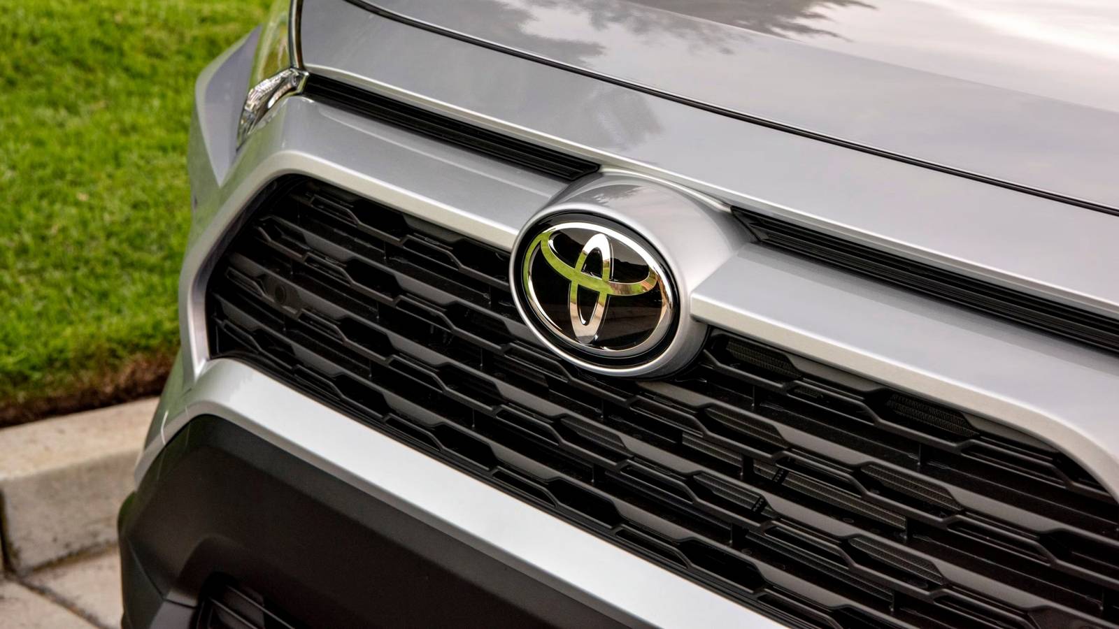 Unlocking Excellence: Why the RAV4 XLE Premium Reigns Supreme