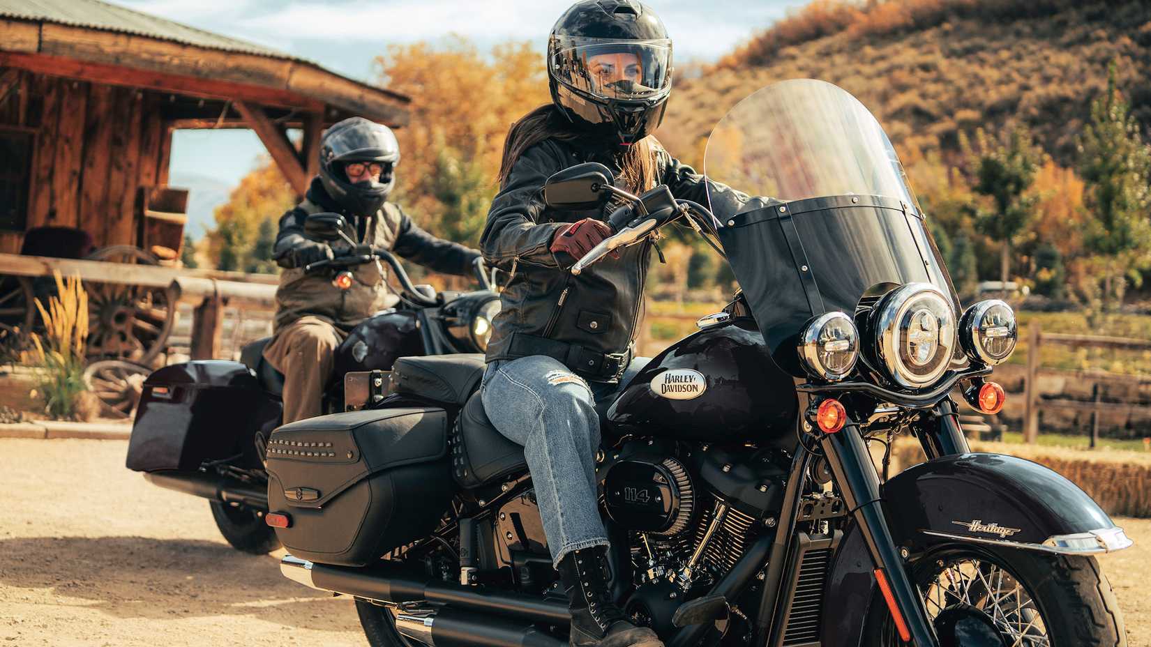 Piloto em uma Harley-Davidson Heritage Classic 114 2024