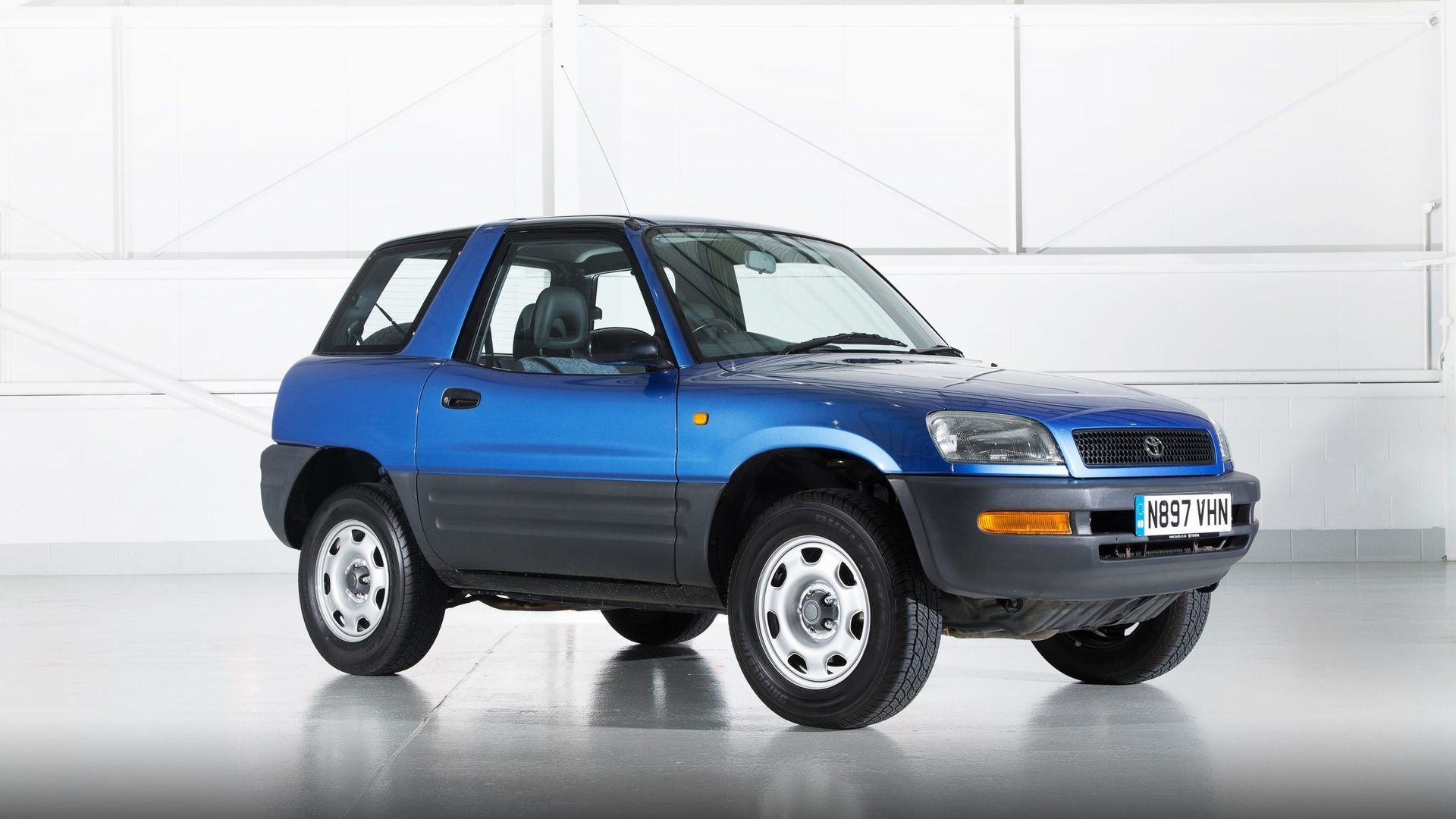How The Original Toyota RAV4 Popularized The Compact SUV Segment