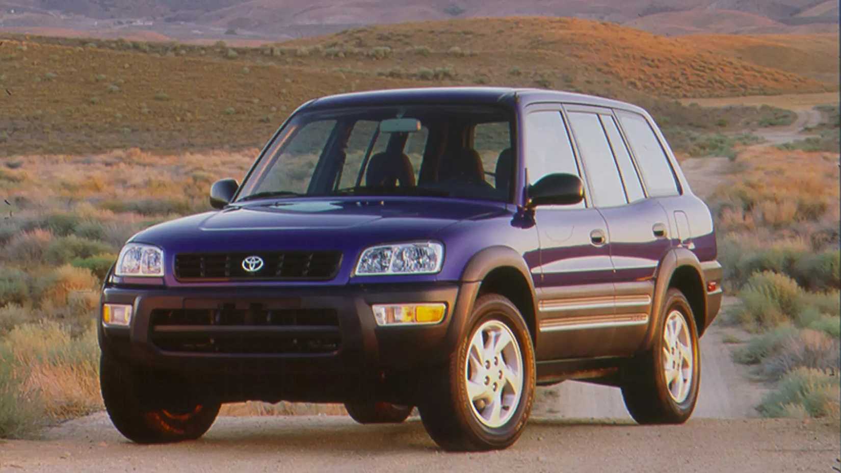 1994 Toyota RAV4 in purple parked in desert