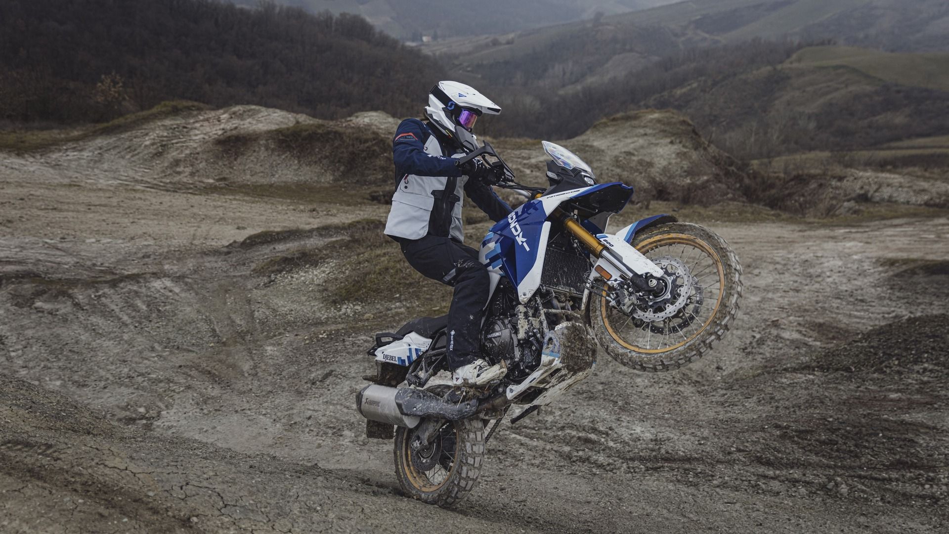 Suzuki V-Strom 800DE Djebel Edition