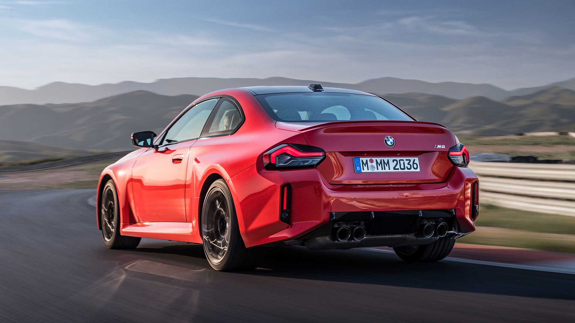 10 Innovative Features That Set The 2024 BMW M2 Apart From The Competition